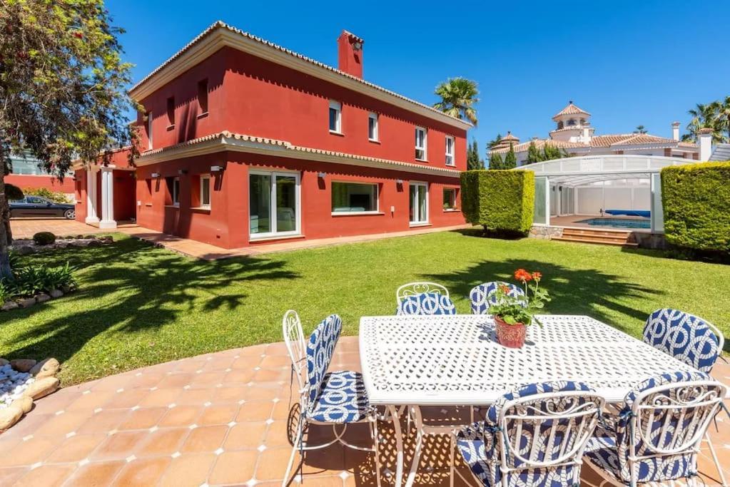 Ohana Luxury Villa With Heated Pool Малага Экстерьер фото