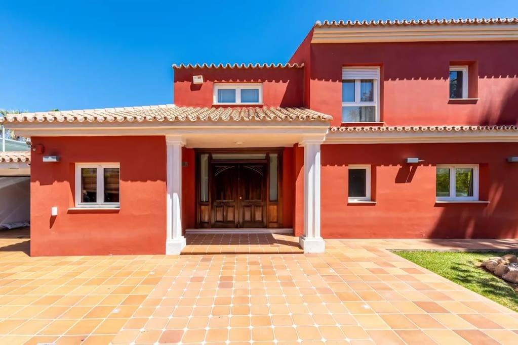 Ohana Luxury Villa With Heated Pool Малага Экстерьер фото